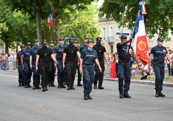 Troupes à pied