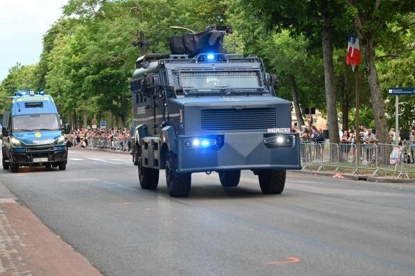 Troupes motorisées
