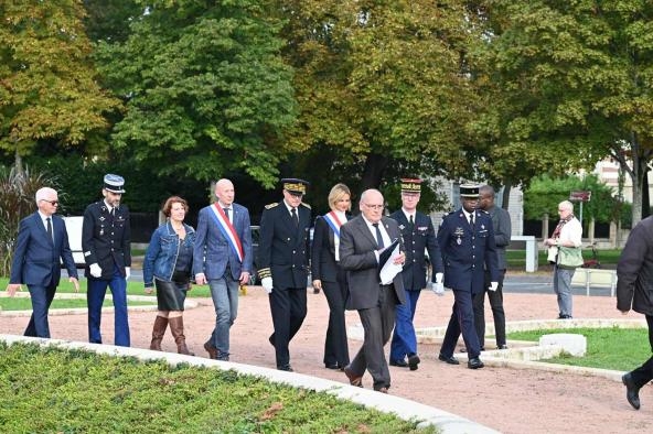 Arrivée des personnalités